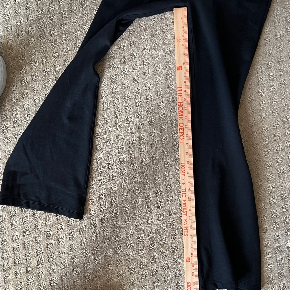 Betabrand Pull On Black Stretch Work Pants - Picture 8 of 9